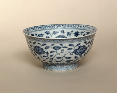 Ming modrobílá mísa, značka Hsuan-te (1426-35) od Unbekannt
