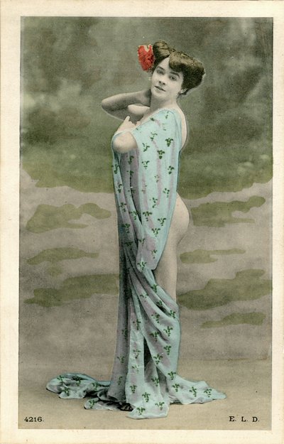 Nahá žena, c. začátek 1900 (pohlednice) od 