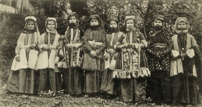 Osetini ženy v kroji Menšinová skupina v Sovětském svazu od Benjamin Baud