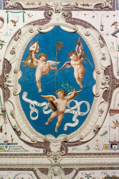 Ovál zobrazující tři putti (1560), detail stropu Hall of Grotesques, hrad Della Manta, Manta (Cuneo), Piemont, Itálie od William M. Timlin