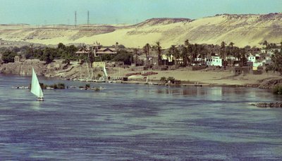 Pohled na Nil s lodí Faluka Egypt, kolem roku 1979 (foto) od Unbekannter Künstler