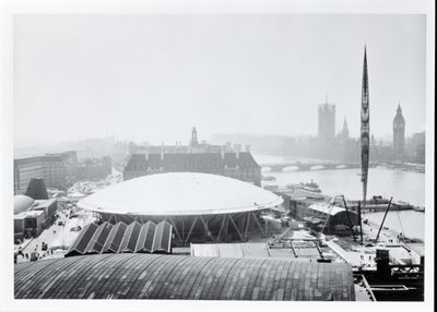 Pohled na Dome of Discovery postavený pro Festival Británie, otevřen 4. května 1951 (černobílá fotografie) od Unbekannt