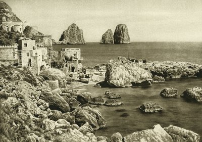 Pohled na faraglioni z ostrova Capri do Marina Piccola od Unbekannt