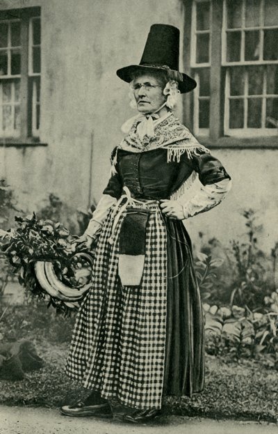 Wales. Vznešená stará velšská dáma, oddaná národnímu kroji. 1920 od Unbekannt