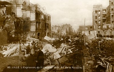 1. světová válka: Lille po výbuchu 11. ledna 1916 (pohlednice) od Unbekannter Künstler