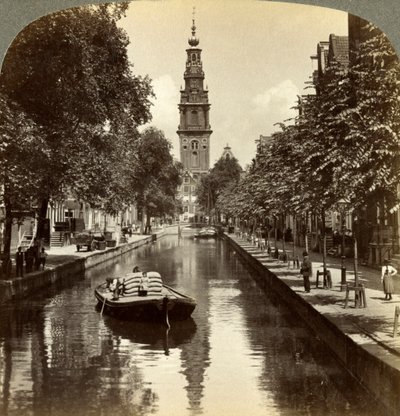 Canal, Amsterdam, Nizozemsko. od Underwood and Underwood
