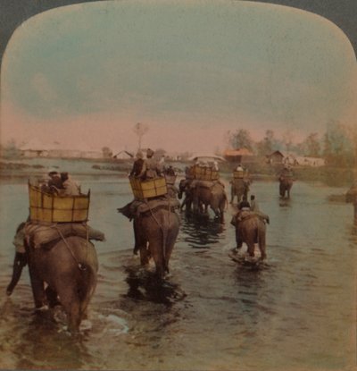 Návrat do tábora po celodenním natáčení, džungle Bebar, Indie, 1909. Umělci: Elmer Underwood, Bert Elias Underwood. od Underwood and Underwood