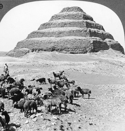 Pyramida Sakkarah, Egypt, 1905. od Underwood and Underwood