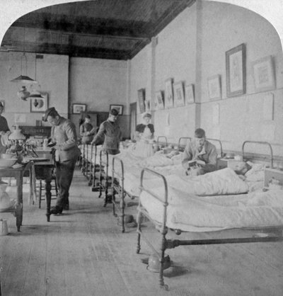 Ward ve Všeobecné nemocnici č. 10, dříve Grays College, Bloemfontein, Jižní Afrika, 1901 od Underwood and Underwood
