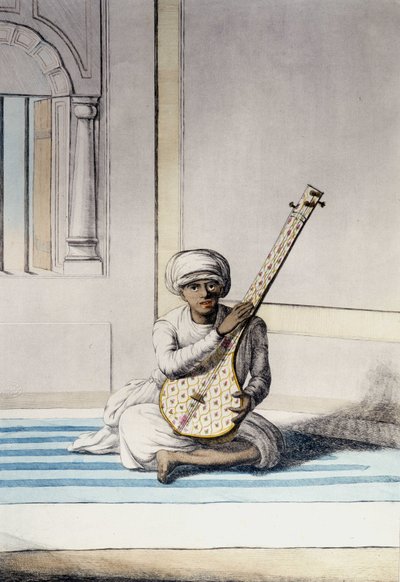 Kultura, civilizace a indická společnost: Hudebník hrající na Thambourah (Tamboura), tradiční nástroj Indie. Rytina 1808. od Unknown artist