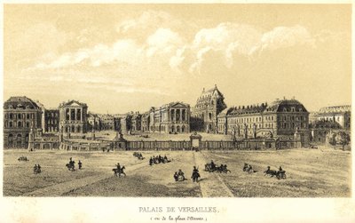 Palác ve Versailles při pohledu z Place d
