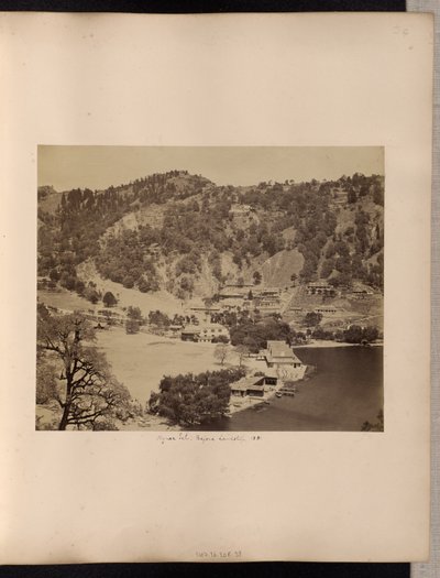 Nynee Tal, před sesuvem půdy, 1881 od Unknown artist
