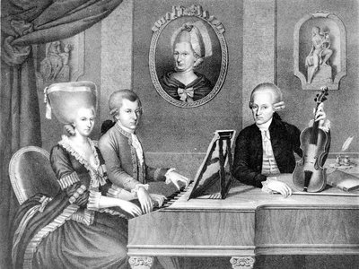 Portrét Wolfganga Amadea Mozarta (1756 - 1791) mezi jeho otcem a matkou. Litografie 19. století. od Unknown artist
