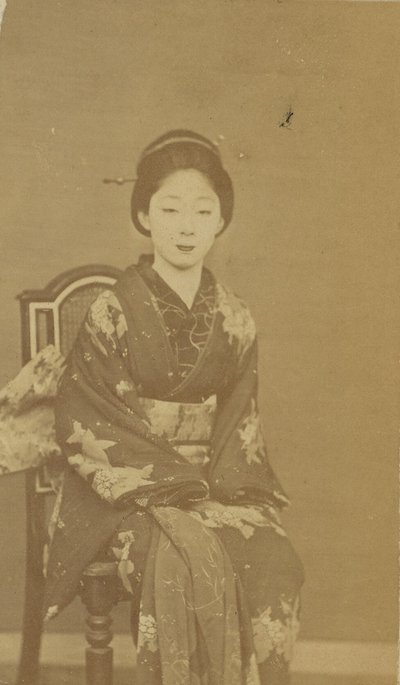 [Sedící Japonka] od Unknown artist