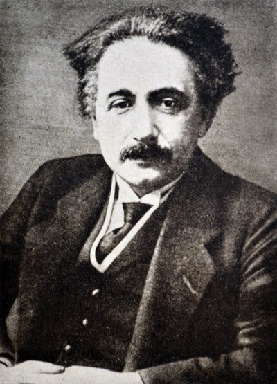 Albert Einstein od Unknown photographer