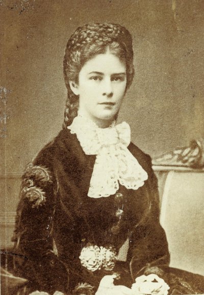 Alžběta, rakouská císařovna a uherská královna-konzulka (24. prosince 1837 - 10. září 1898) (foto) od Unknown photographer