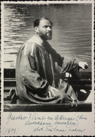 Gustav Klimt ve veslici od Unknown photographer