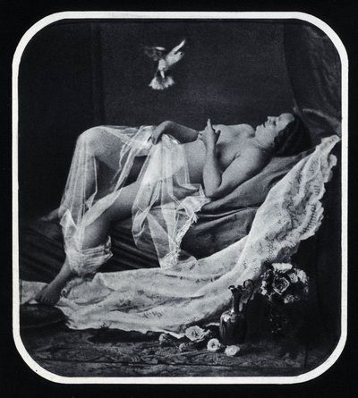 Nahá žena se natáhla kolem roku 1850 Anonymní fotografie od Unknown photographer