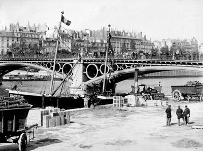 Paříž: Most Carrousel a doky - fotografie, konec 19. století od Unknown photographer