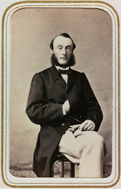 Portrét muže, vizitka; na podložce je uvedeno "Robert Ditzinger (1826-1891)". od Unknown photographer