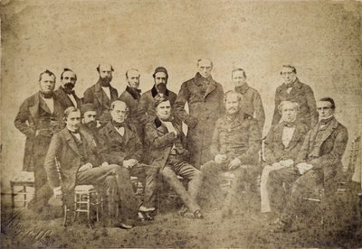 Pařížský kongres byla mírová konference, která se konala v Paříži ve Francii v roce 1856, mezi představiteli velmocí v Evropě s cílem uzavřít mír po téměř tříleté krymské válce - krymské válce (1853-1856): legáti zastupující jednotlivé mocnosti v od Unknown photographer