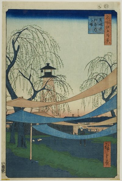 Jízdárna Hatsune v Bakuro-cho (Bakuro-cho Hatsune no Baba), ze série "Sto slavných pohledů na Edo (Meisho Edo hyakkei)". od Utagawa Hiroshige