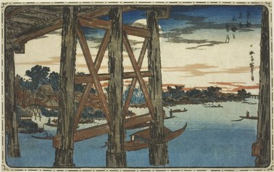 Soumrak na mostě Ryogoku (Ryogoku no yoizuki), ze série "Slavné pohledy na východní hlavní město (Toto meisho)" od Utagawa Hiroshige