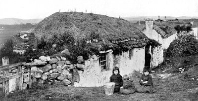 Crofters houses, Stornoway, Lewis, Western Isles, Skotsko, 1924-1926. od Valentine and Sons Ltd