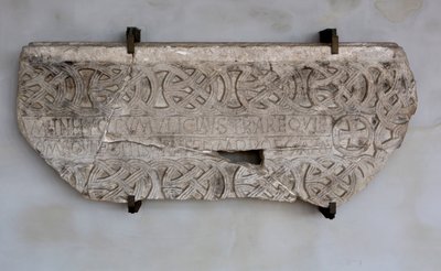 Kámen s nápisem a dekoracemi (foto) od Venetian School