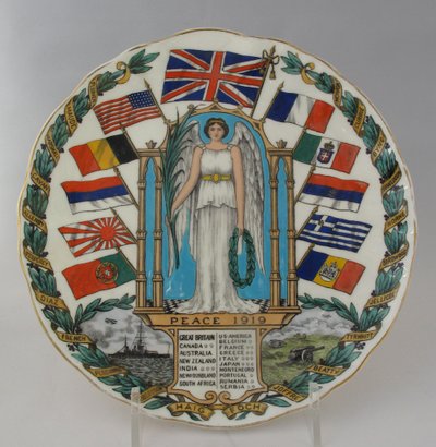 Vítězná deska Mír 1919 od W. H. Goss