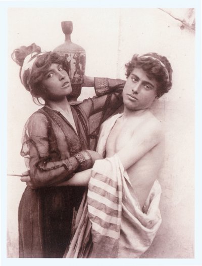 Mladý pár (foto) od Wilhelm von Gloeden