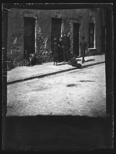Halket Street, Cardiff, 1892. od William Booth