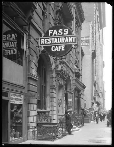 Sign for Fass Café, 19 W. 31st Street, New York City, 14. června 1916 od William Davis Hassler