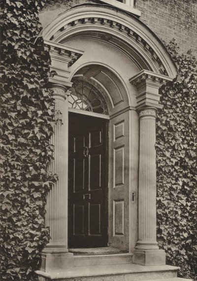 Dveře, Steyning, Sussex (černobílá fotografie) od William Galsworthy Davie