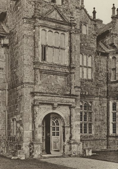 Doorway, The South Doorway, Wakehurst Place, Sussex (černobílá fotografie) od William Galsworthy Davie