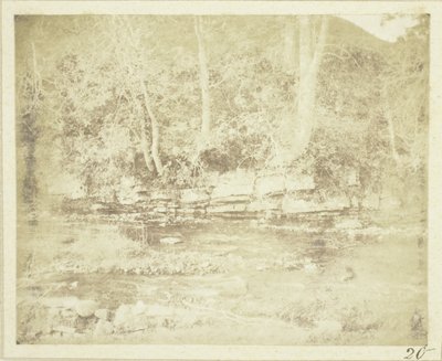 Horská říčka, která teče na úpatí hradu Doune od William Henry Fox Talbot