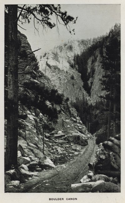 Canyons of Colorado: Boulder Canon (černobílá fotografie) od William Henry Jackson