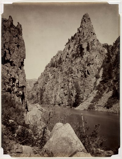 Currecanti Needle, Black Cañon of the Gunnison, před rokem 1880. od William Henry Jackson