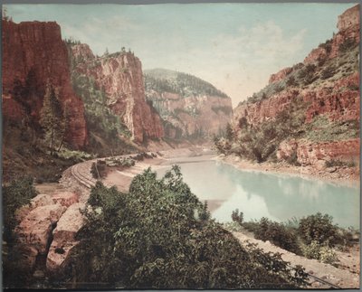 Echo Cliffs, Grand River Canyon, 90. léta 19. století. od William Henry Jackson