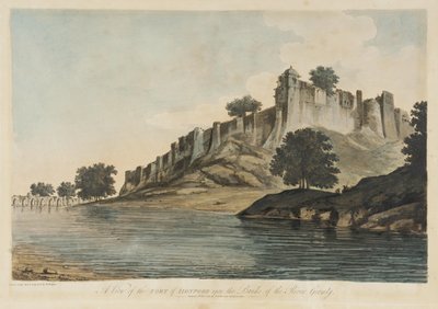 Pohled na pevnost Iionpoor [pevnost Firuz Šáha Tughluqa, Jaunpur, Uttarpradéš, 1360] na břehu řeky Goomty [Gumti] z publikace „Vybrané pohledy z Indie“ od William Hodges