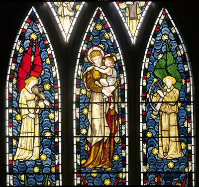 Madonna a dítě se dvěma anděly, detail horní poloviny okna Andělů, detail vitráže z roku 1869 z roku 120165 od William Morris