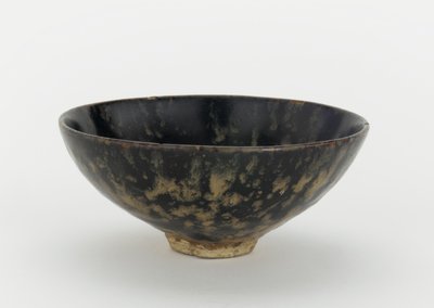 Čajová mísa, provincie Ťiang-si, konec 13. – konec 14. století (keramika) od Yuan Dynasty Chinese School