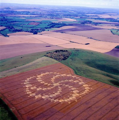 Kruh v obilí v pšeničné pole, Milk Hill, Alton Priors, Vale of Pewsey, Wiltshire od Ferdinand Georg Waldmuller