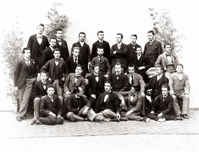 Skupinový portrét studentů třetího ročníku střední školy od Henry Charles Fehr