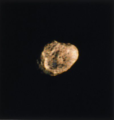 Hyperion, jeden z měsíců Saturnu, fotografovaný Voyagerem 2 od Ferdinand Georg Waldmuller
