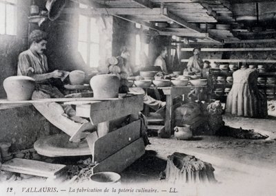 Pohlednice s výrobou keramiky pro nádobí Vallauris, cca 1900, Francie od William Walcutt