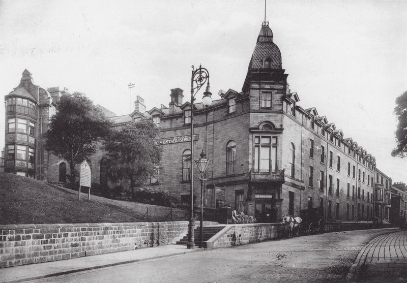 Buxton: Peak Hydropathic (čb fotografie) od (after) English photographer