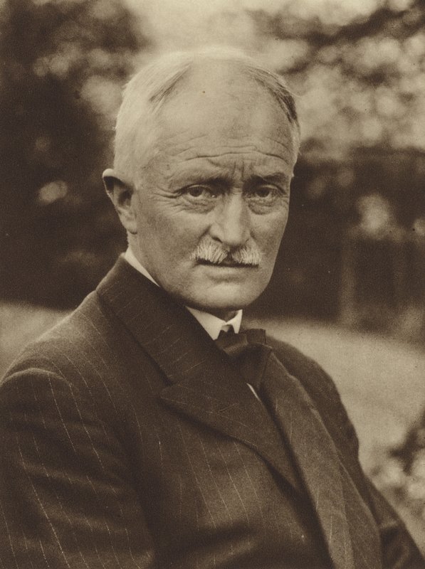 John Masefield , anglický básník (b/w foto) od (after) English photographer