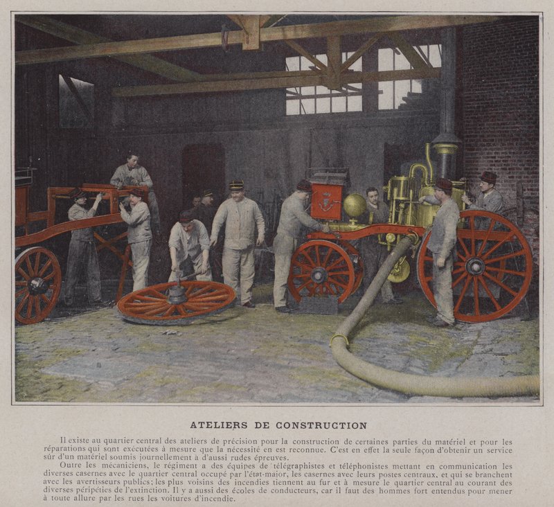 Ateliers de Construction (barevné foto) od (after) French Photographer