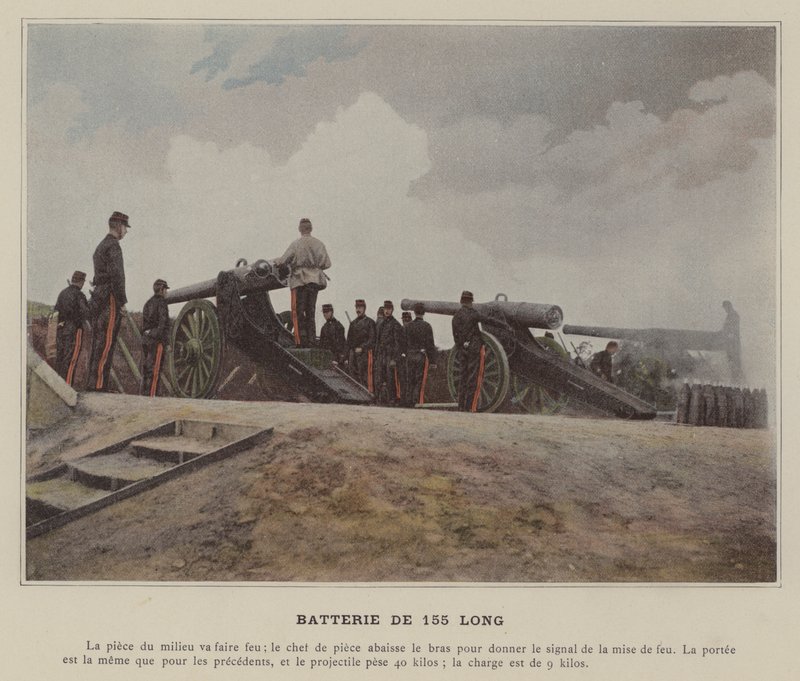 Baterie 155 Long (barevné foto) od (after) French Photographer